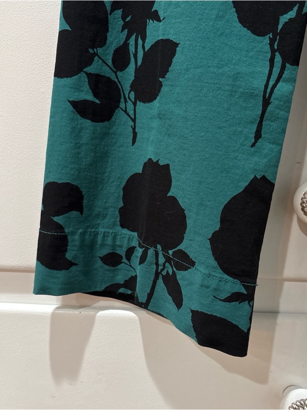 Anthropologie Maeve Teal Wide-Leg cropped Pants with Black Floral Print 25 - Picture 3 of 9